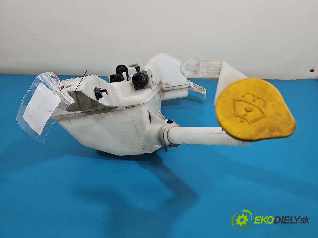 Renault Kadjar 2015-2022 1.2 131 hp manual 96 kW 1197 cm3 5- nádržka tekutina: ostřikovačů 289108267R