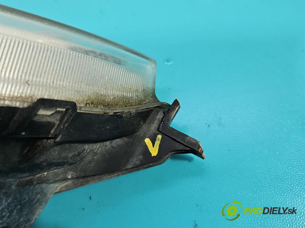 Honda CR-V I 1995-2001 2.0 16V 128 HP manual 94 kW 1973 cm3 5- Reflektor: ľavý  (Kľučka dverí ostatné)