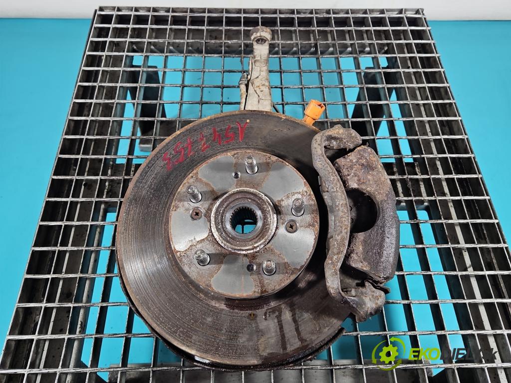 Honda CR-V I 1995-2001 2.0 16V 128 hp manual 94 kW 1973 cm3 5- náboj pravé  (Náboj kola)