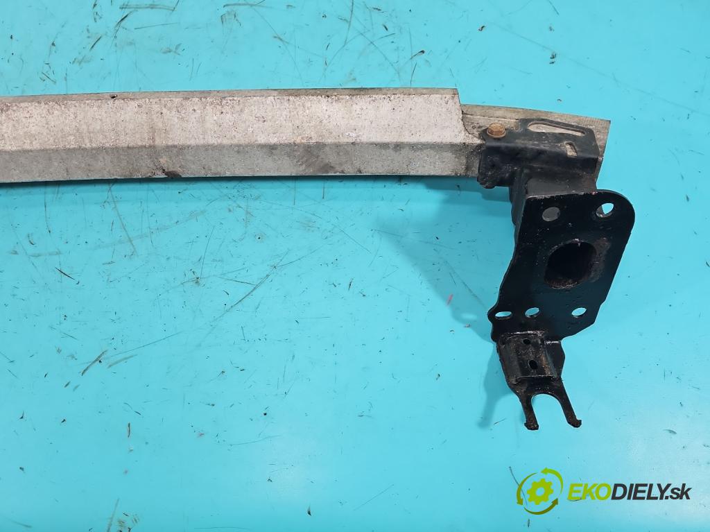 Audi Q7 2005-2015 4.2 TDI 326KM automatic 240 kW 4134 cm3 5- výstuha nárazník predné 4L0807134A