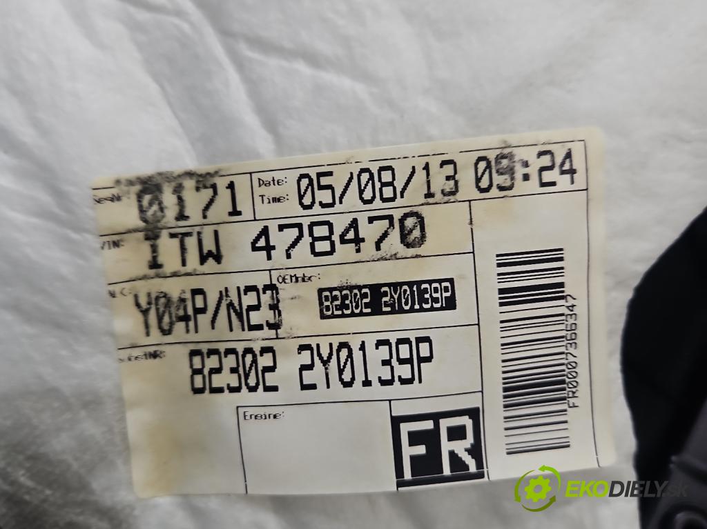 Hyundai Ix35 2.0 CRDI 136hp manual 100 kW 1995 cm3 5- Tapacír: dveře přední pravé 96343-2Y003