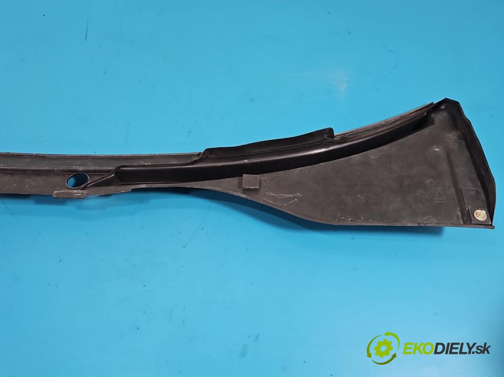 Audi Q7 2005-2015 4.2 TDI 326KM automatic 240 kW 4134 cm3 5- torpédo 4L1819401 (Torpédo (plast pod čelným sklom))