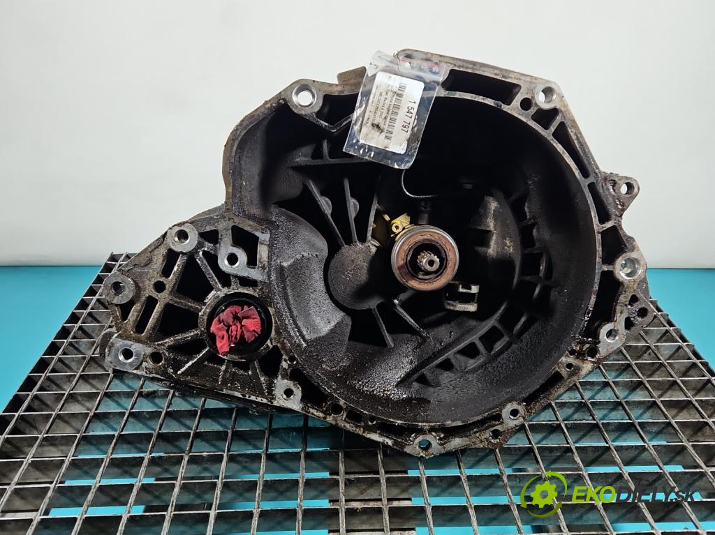 Opel Meriva A 2002-2010 1.4 16V 90 HP manual 66 kW 1364 cm3 5- prevodovka stupeň,rýchlosť manual F13W429
