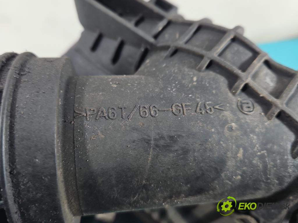 Audi Q7 2005-2015 4.2 TDI 326KM automatic 240 kW 4134 cm3 5- Intercooler  (Intercooler (chladič stlačeného vzduchu))