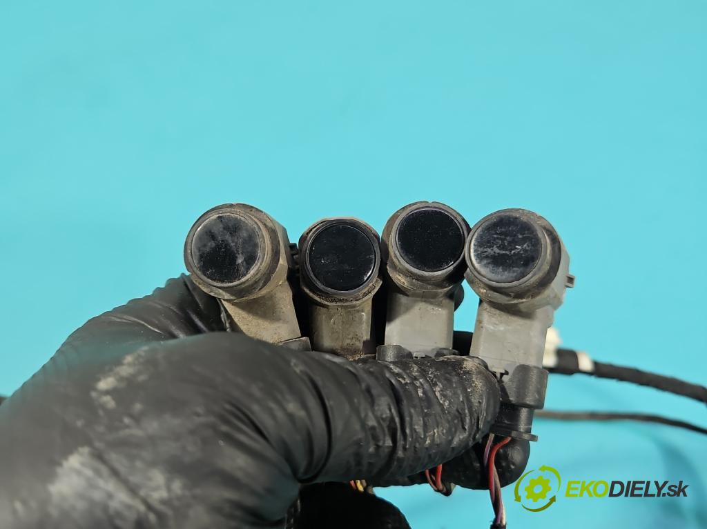 Audi Q7 2005-2015 4.2 TDI 326KM automatic 240 kW 4134 cm3 5- snímač parkovaní: 3C0919275P