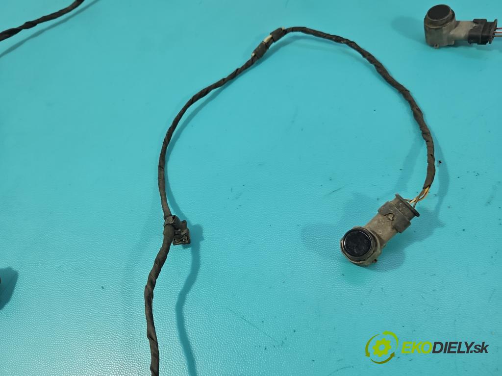 Audi Q7 2005-2015 4.2 TDI 326KM automatic 240 kW 4134 cm3 5- snímač parkovaní: 3C0919275P