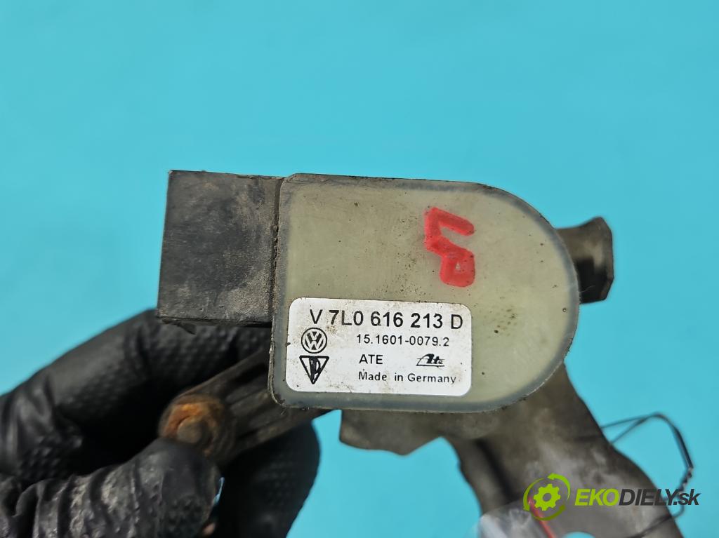 Audi Q7 2005-2015 4.2 TDI 326KM automatic 240 kW 4134 cm3 5- snímač nastavenia xenon 7L0616213D (Snímač)