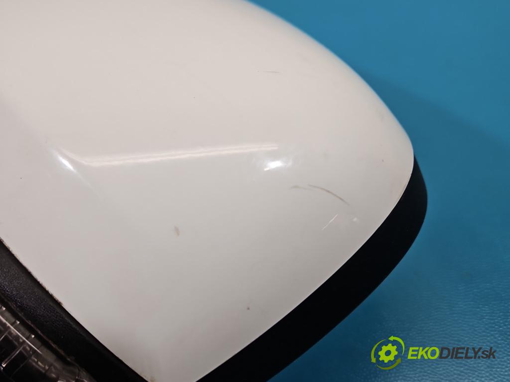 Renault Kadjar 2015-2022 1.2 131 HP manual 96 kW 1197 cm3 5- zrkadlo ľavé  (Kľučka dverí ostatné)