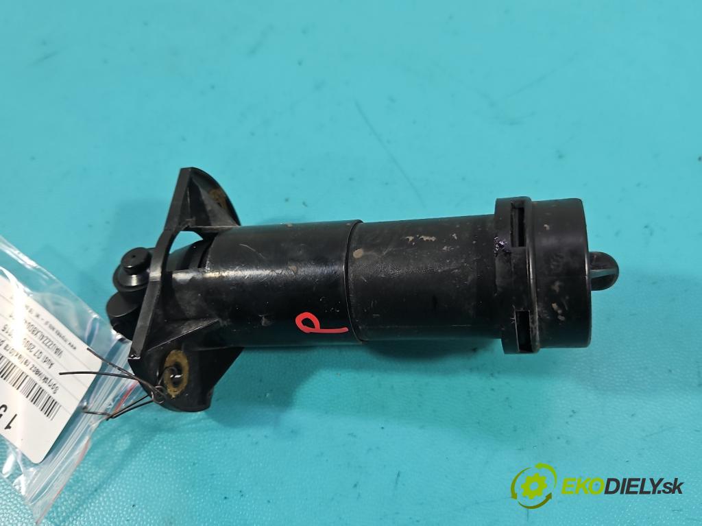 Audi Q7 2005-2015 4.2 TDI 326KM automatic 240 kW 4134 cm3 5- ostřikovač reflektor: pravý 4L0955102