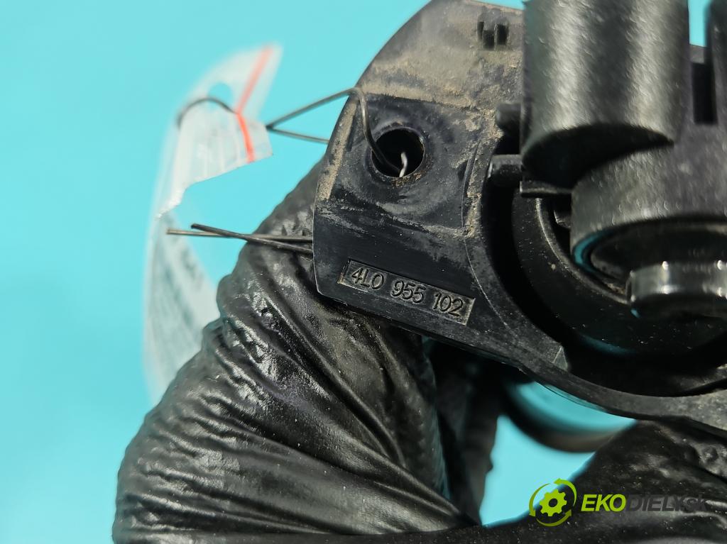 Audi Q7 2005-2015 4.2 TDI 326KM automatic 240 kW 4134 cm3 5- ostřikovač reflektor: pravý 4L0955102