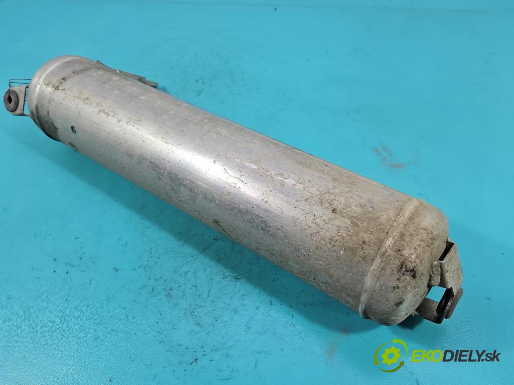 Audi Q7 2005-2015 4.2 TDI 326KM automatic 240 kW 4134 cm3 5- Nádrž: vzduchu 7L0616201A (Obal vzduchového filtra)