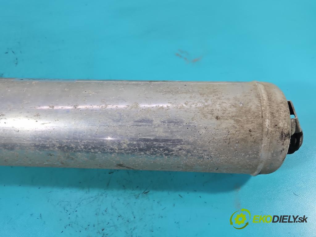 Audi Q7 2005-2015 4.2 TDI 326KM automatic 240 kW 4134 cm3 5- Nádrž: vzduchu 7L0616201A (Obal vzduchového filtra)