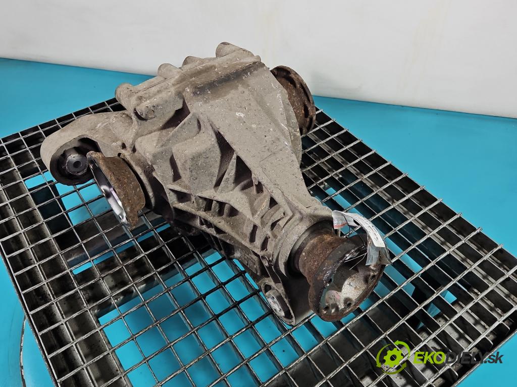 Audi Q7 2005-2015 4.2 TDI 326KM automatic 240 kW 4134 cm3 5- Most: zadní: KGC