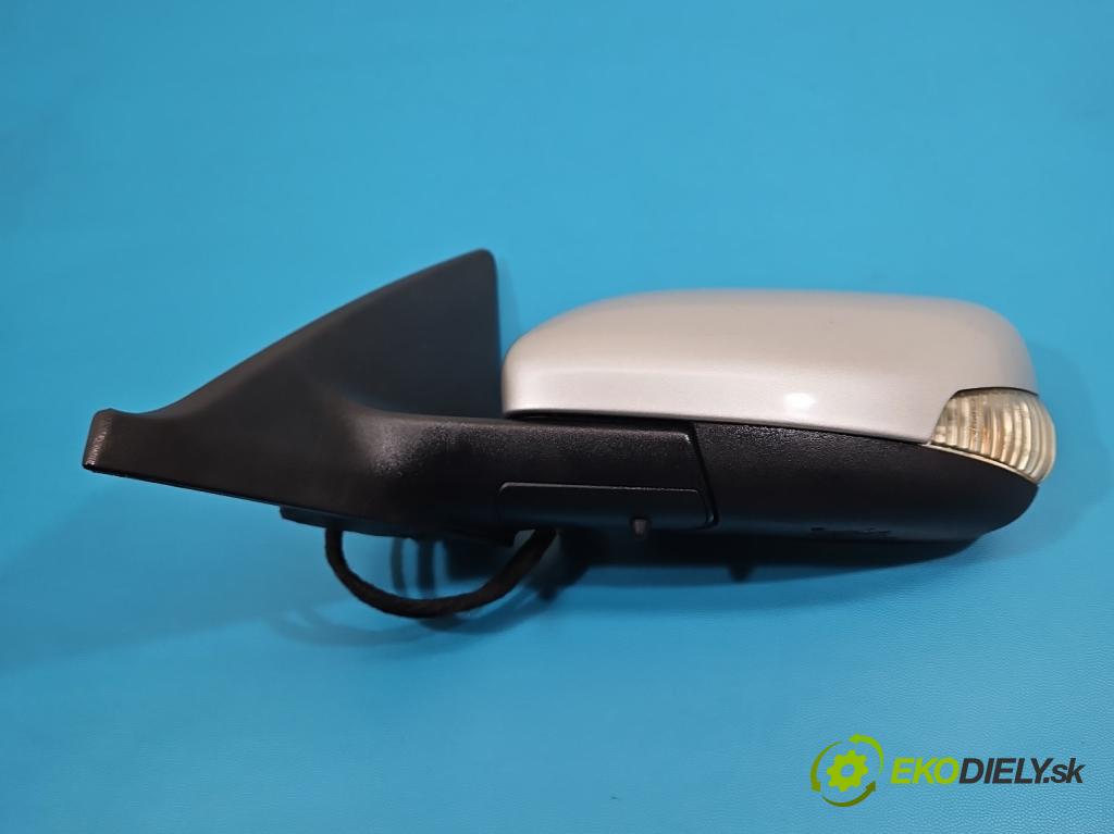 Volvo S40 II 2004-2012 2.0d 136 HP manual 100 kW 1997 cm3 4- zrkadlo ľavé  (Kľučka dverí ostatné)