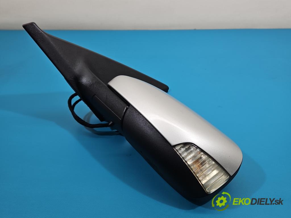 Volvo S40 II 2004-2012 2.0d 136 HP manual 100 kW 1997 cm3 4- zrkadlo ľavé  (Kľučka dverí ostatné)