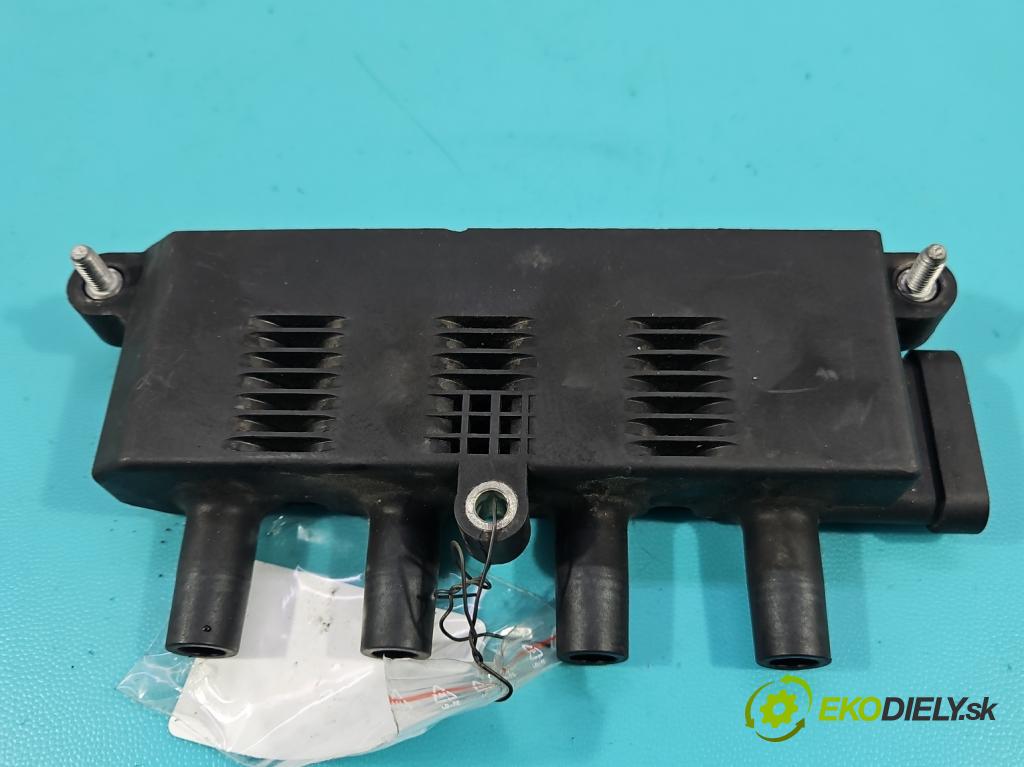 Fiat Punto Grande 1.4 8V 77 HP manual 57 kW 1368 cm3 5- cievka zapaľovacia 55200112 (Zapaľovacia cievka)