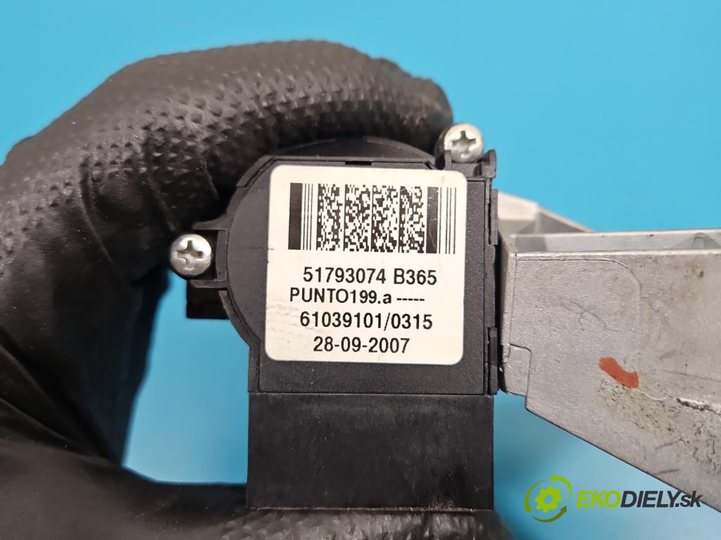 Fiat Punto Grande 1.4 8V 77 HP manual 57 kW 1368 cm3 5- riadiaca jednotka motora IAW 5SF3.M2