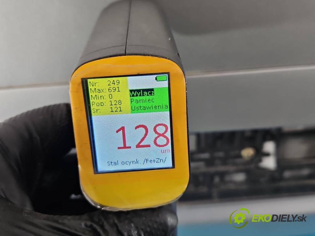 Volvo S40 II 2004-2012 2.0d 136hp manual 100 kW 1997 cm3 4- zadní kufrové dveře  (Zadní kapota (kufr))