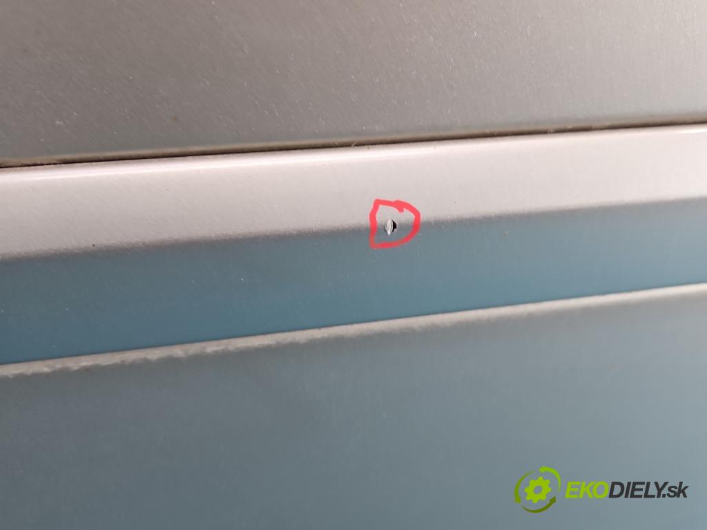 Volvo S40 II 2004-2012 2.0d 136 HP manual 100 kW 1997 cm3 4- dvere zadné pravé  (Kľučka dverí ostatné)