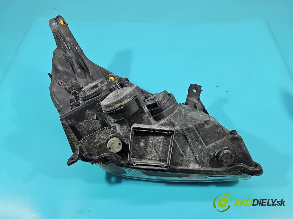 Opel Vectra C 2002-2008 1.9 cdti 120 hp manual 88 kW 1910 cm3 5- světlo levý 13170915 (Klika dveří ostatní)