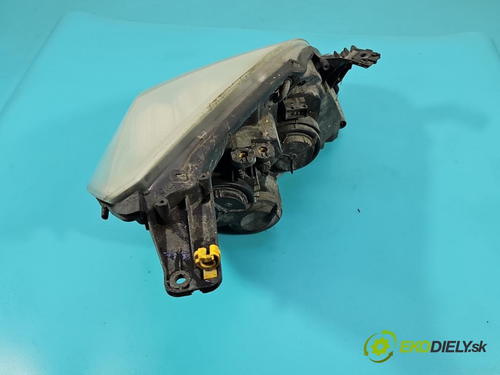 Opel Vectra C 2002-2008 1.9 cdti 120 hp manual 88 kW 1910 cm3 5- světlo levý 13170915 (Klika dveří ostatní)