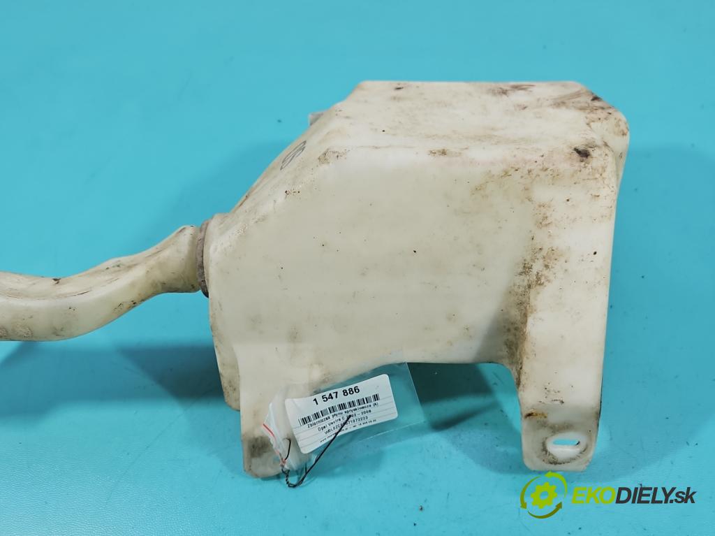 Opel Vectra C 2002-2008 1.9 cdti 120 hp manual 88 kW 1910 cm3 5- nádržka tekutina: ostřikovačů