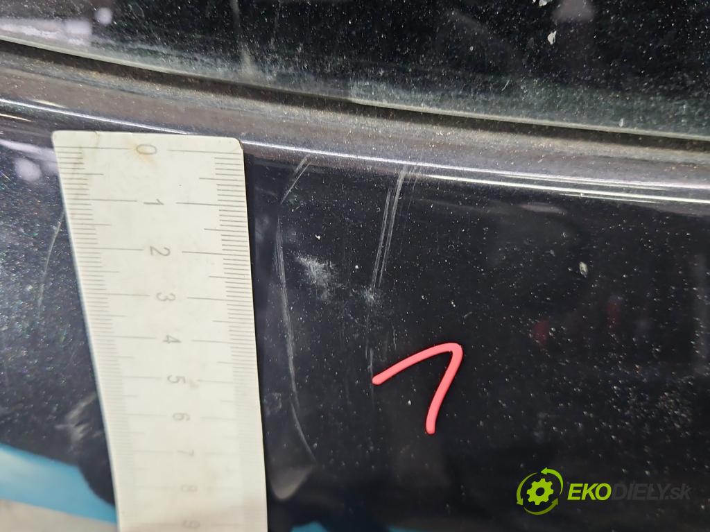 Audi Q7 2005-2015 4.2 TDI 326KM automatic 240 kW 4134 cm3 5- zadní kufrové dveře  (Zadní kapota (kufr))