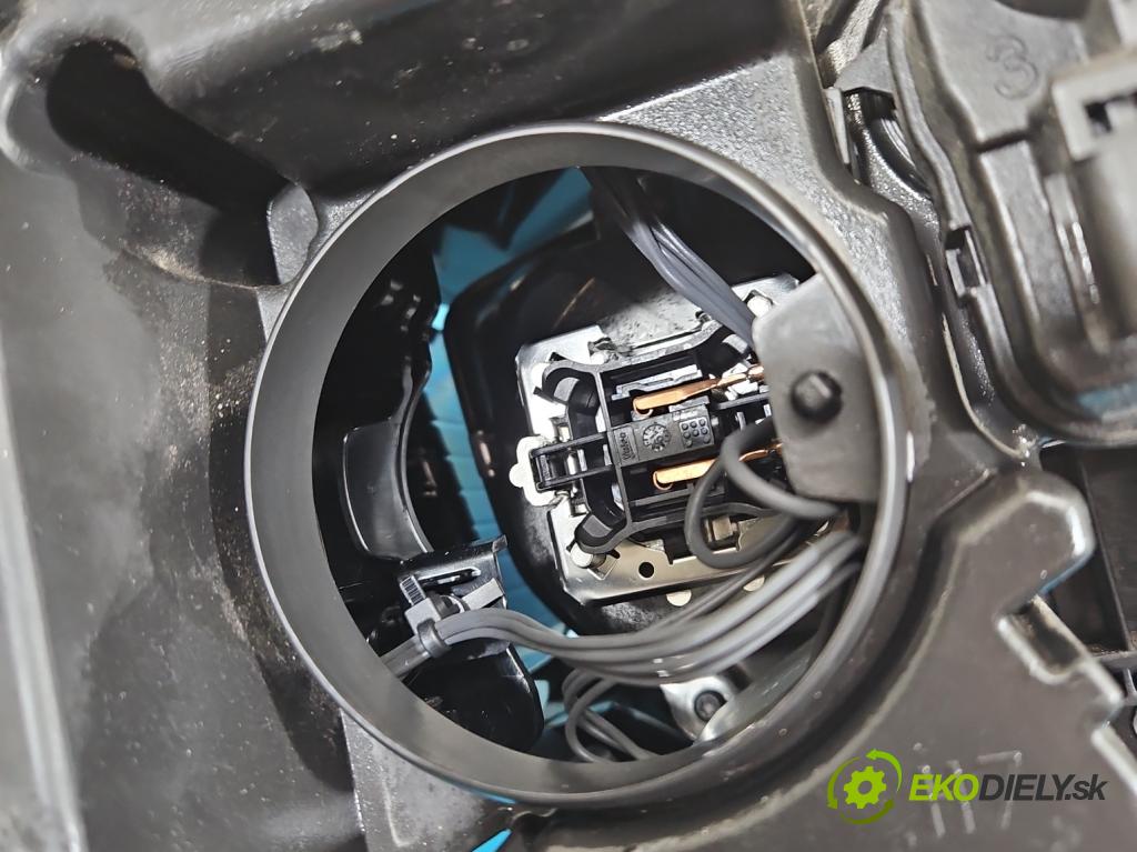 Peugeot 508 II 2018- 1.5 hdi 131 HP manual 96 kW 1499 cm3 5- Reflektor: ľavý 9823144280 (Kľučka dverí ostatné)