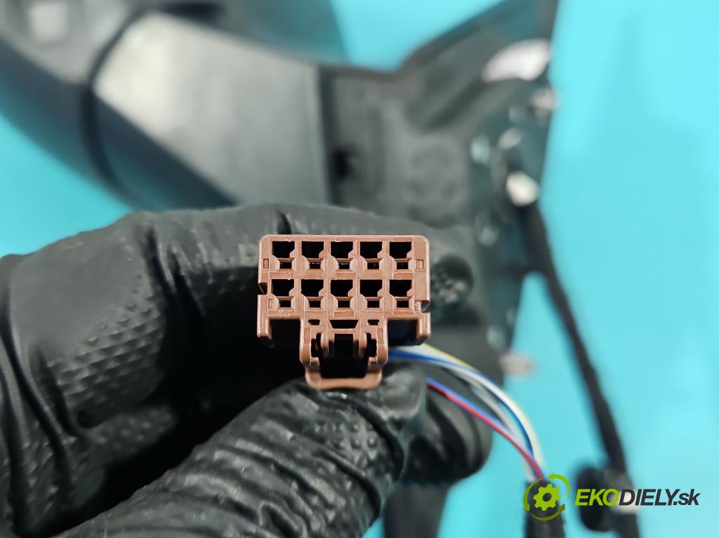 Peugeot 508 II 2018- 1.5 hdi 131 HP manual 96 kW 1499 cm3 5- zrkadlo ľavé 98170467-9V (Kľučka dverí ostatné)