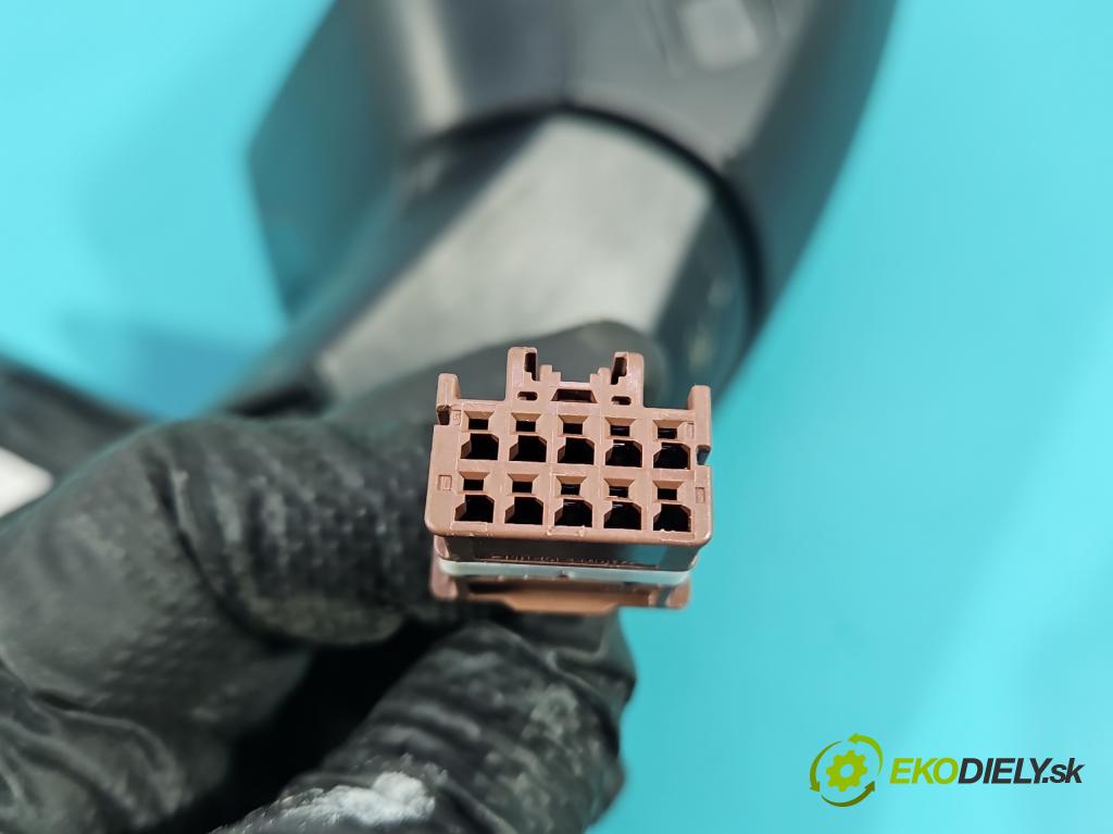 Peugeot 508 II 2018- 1.5 hdi 131 HP manual 96 kW 1499 cm3 5- zrkadlo pravé 98170471-9V (Kľučka dverí ostatné)