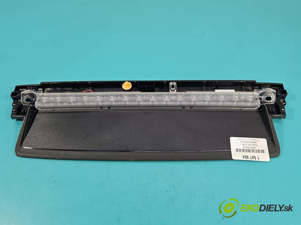 Peugeot 508 II 2018- 1.5 hdi 131 HP manual 96 kW 1499 cm3 5- světlo: stop: 9830402780