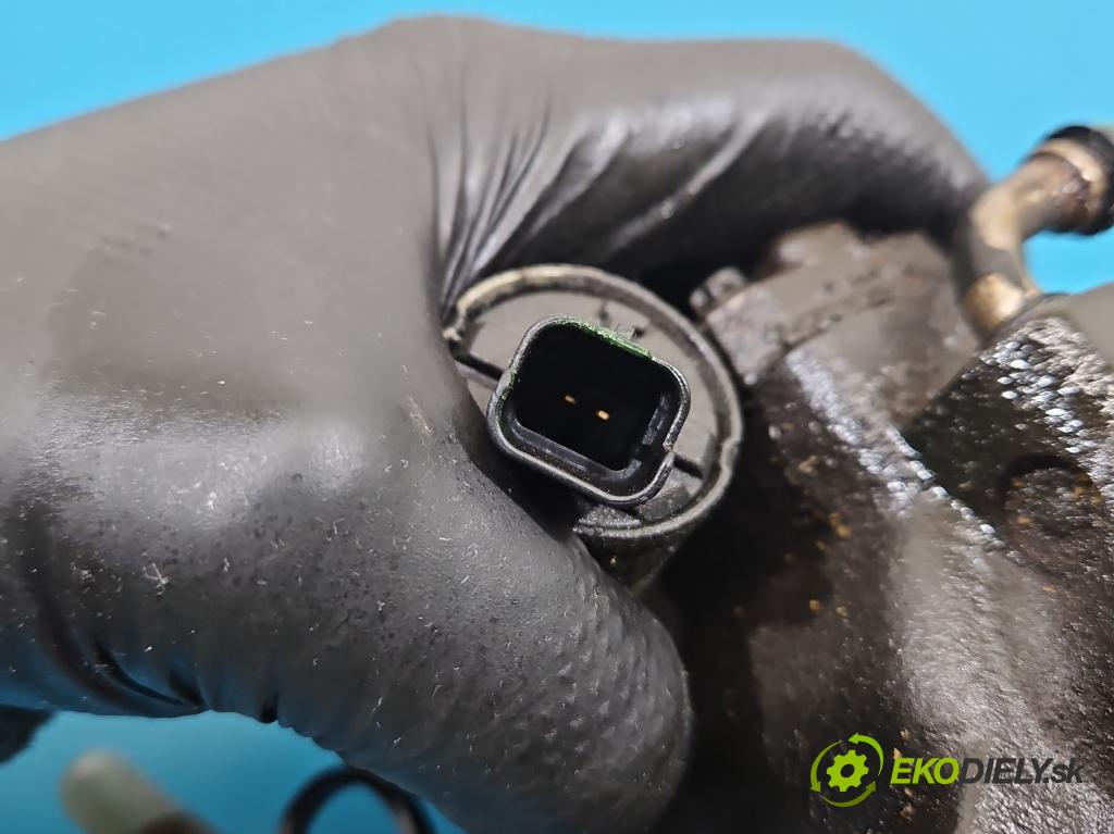 Volvo S40 II 2004-2012 2.0d 136 HP manual 100 kW 1997 cm3 4- čerpadlo vstrekovacia 9654615580 (Vstrekovacie čerpadlo)