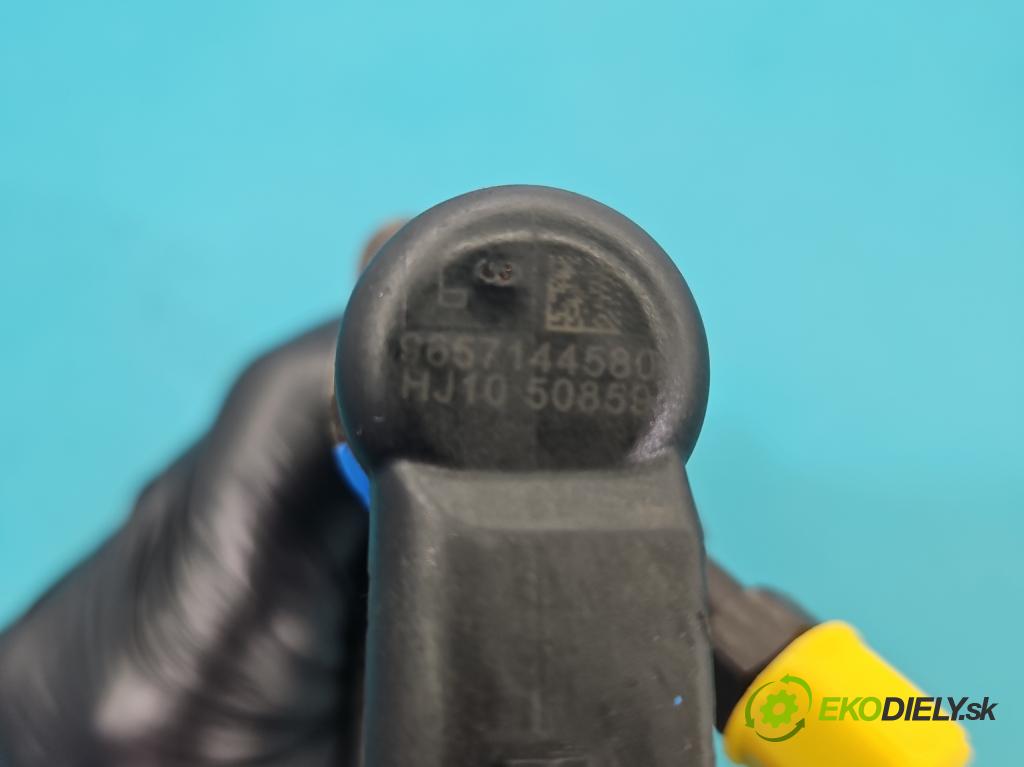 Volvo S40 II 2004-2012 2.0d 136 HP manual 100 kW 1997 cm3 4- vstrek 9657144580 (Vstrekovač paliva)