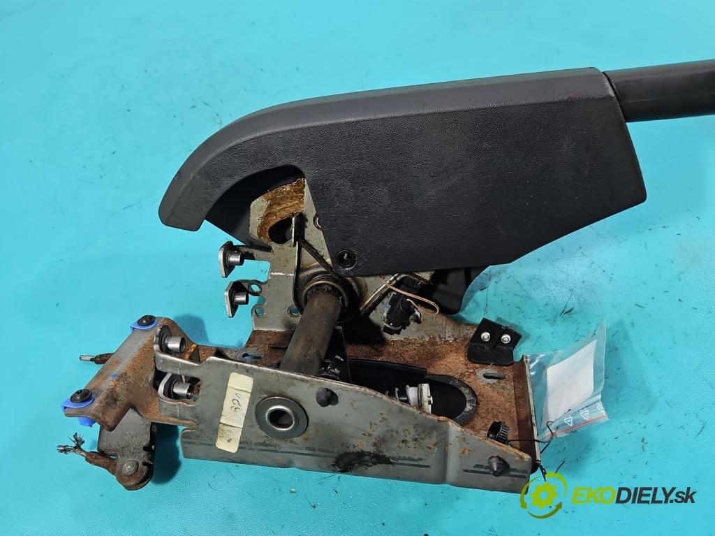 Opel Vectra C 2002-2008 1.9 cdti 120 HP manual 88 kW 1910 cm3 5- Páka: brzda: ručný