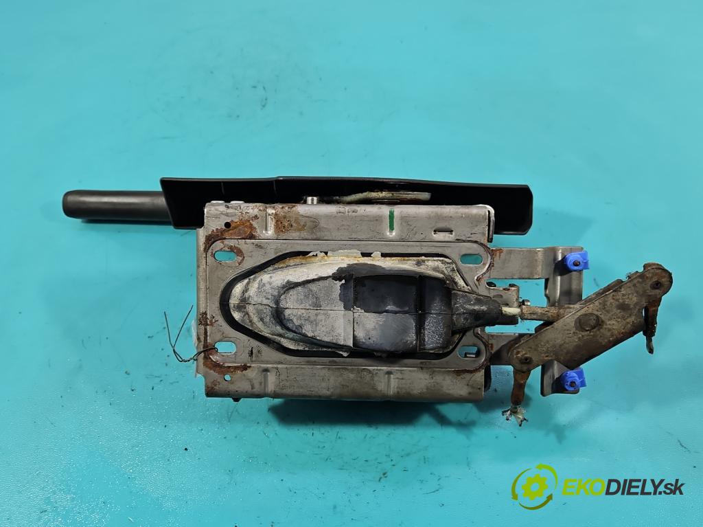 Opel Vectra C 2002-2008 1.9 cdti 120 HP manual 88 kW 1910 cm3 5- Páka: brzda: ručný