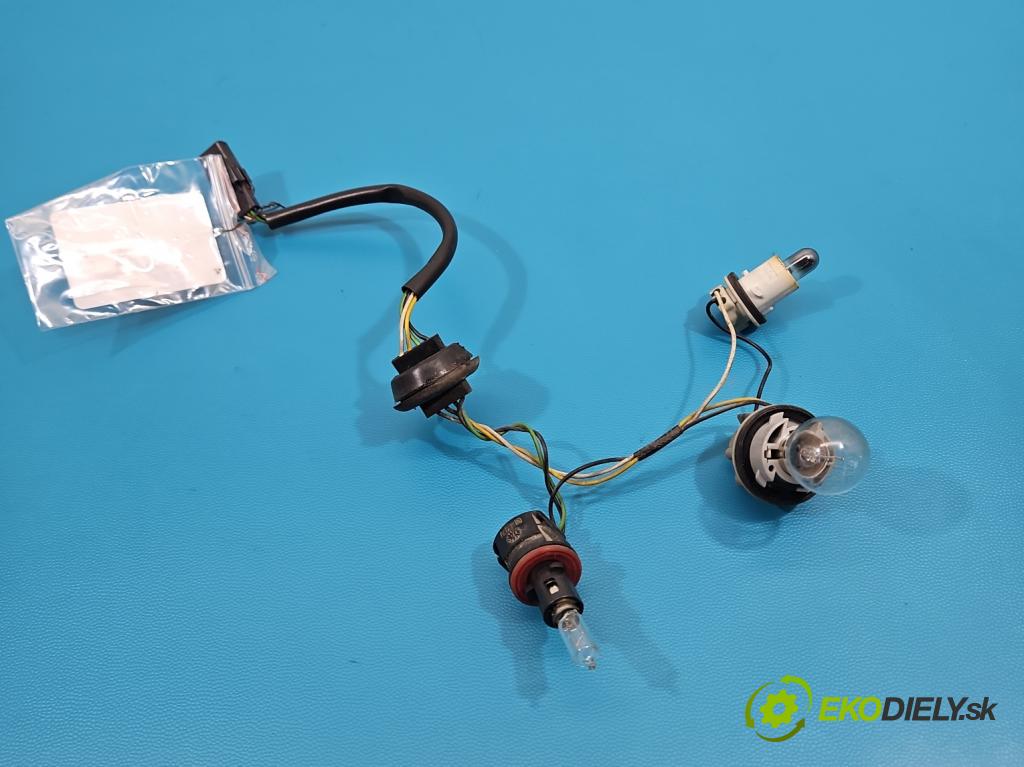 Renault Megane III 2008-2016 1.5 dci 106 HP manual 78 kW 1461 cm3 5- Zväzok: ostatné