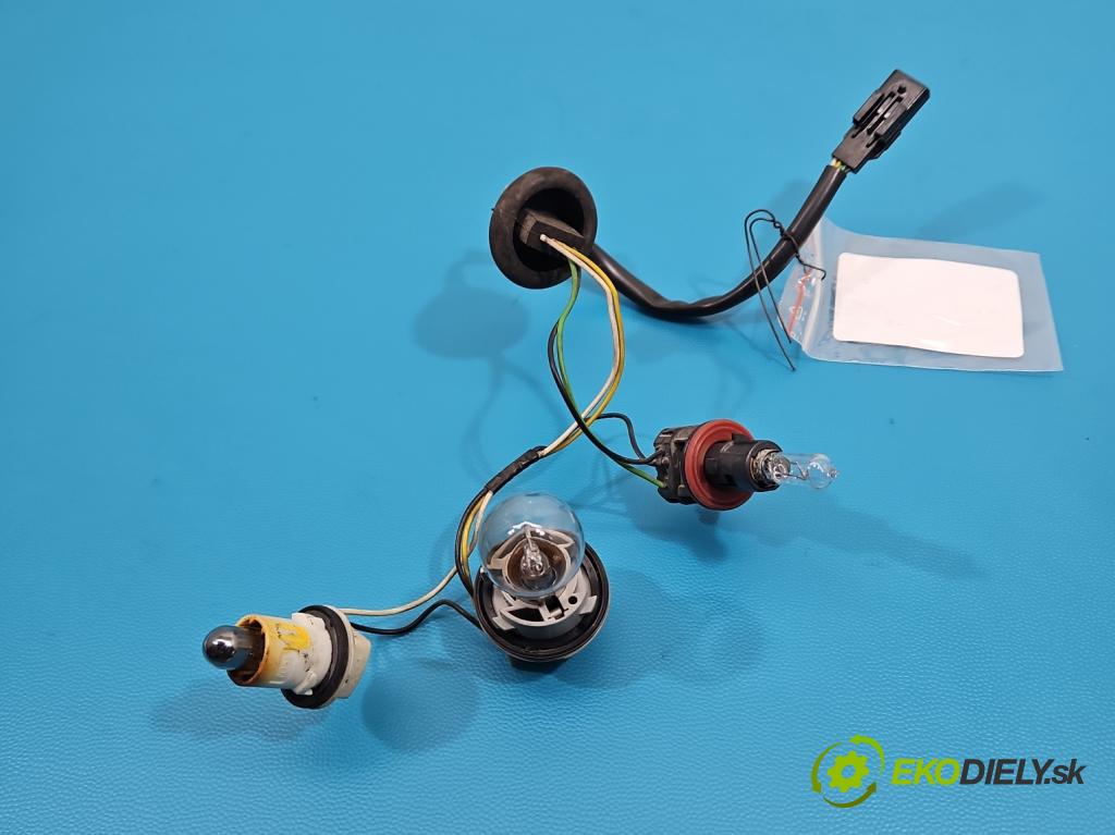 Renault Megane III 2008-2016 1.5 dci 106 HP manual 78 kW 1461 cm3 5- Zväzok: ostatné 