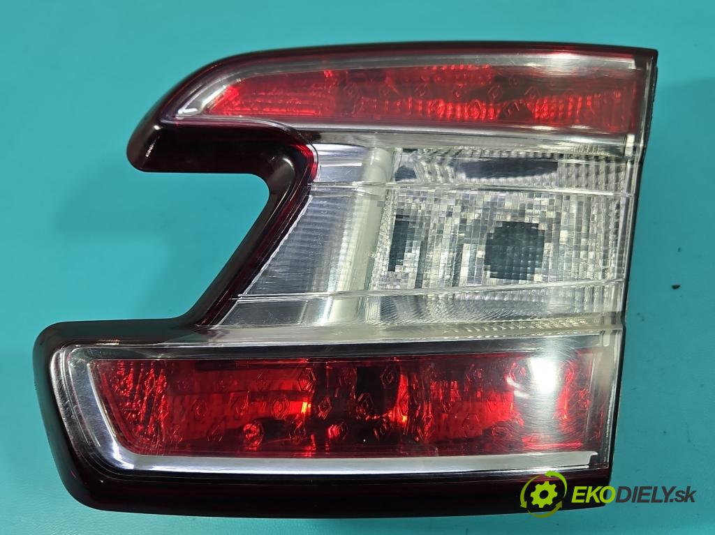 Renault Megane III 2008-2016 1.5 dci 106 HP manual 78 kW 1461 cm3 5- svetlo / reflektor zadné pravé  (Kľučka dverí ostatné)