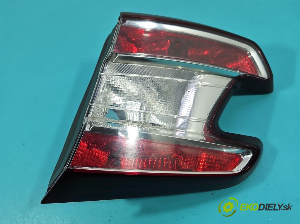 Renault Megane III 2008-2016 1.5 dci 106 HP manual 78 kW 1461 cm3 5- svetlo / reflektor zadné pravé  (Kľučka dverí ostatné)