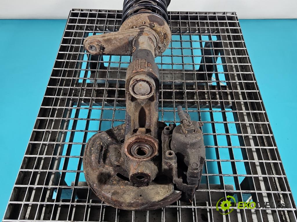 Daewoo Lanos 1.5 8V 86 hp manual 63 kW 1498 cm3 4- náboj levé  (Náboj kola)