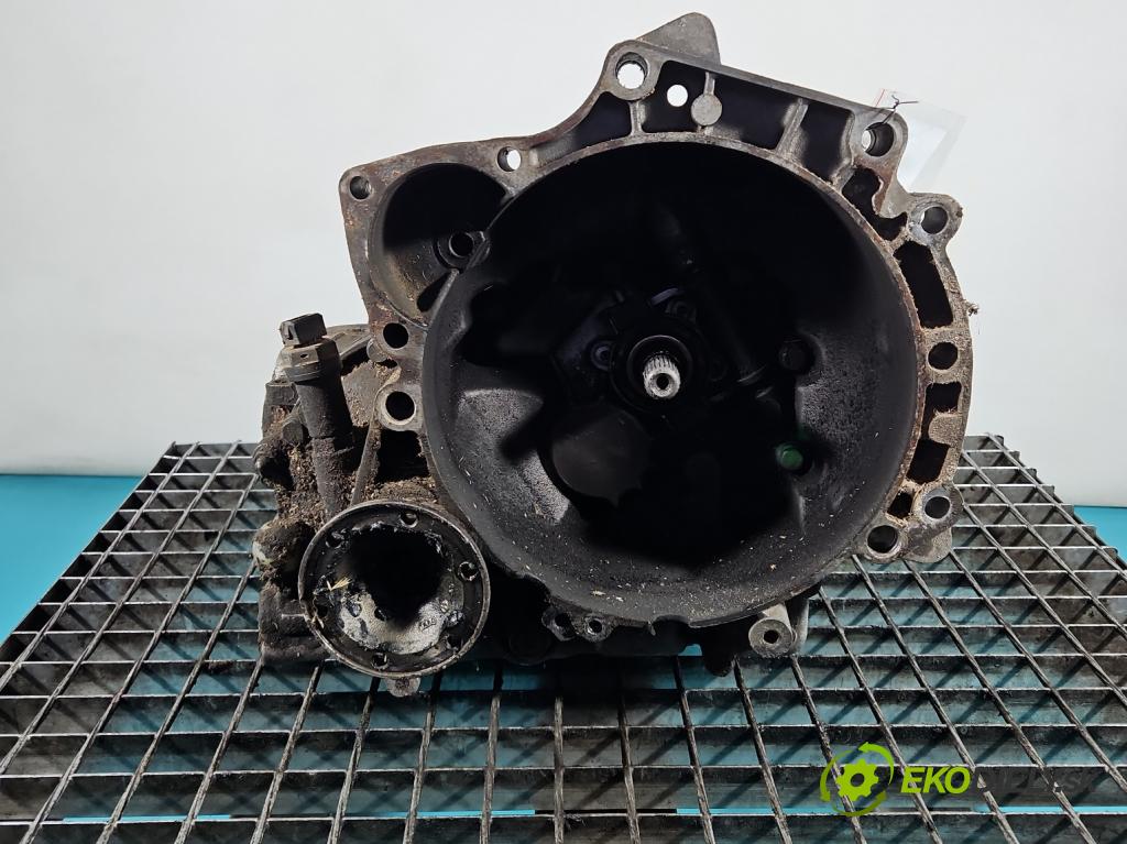 Seat Ibiza II 6K 1993-2002 1.4 mpi 60 HP manual 44 kW 1390 cm3 3- prevodovka stupeň,rýchlosť manual DXK