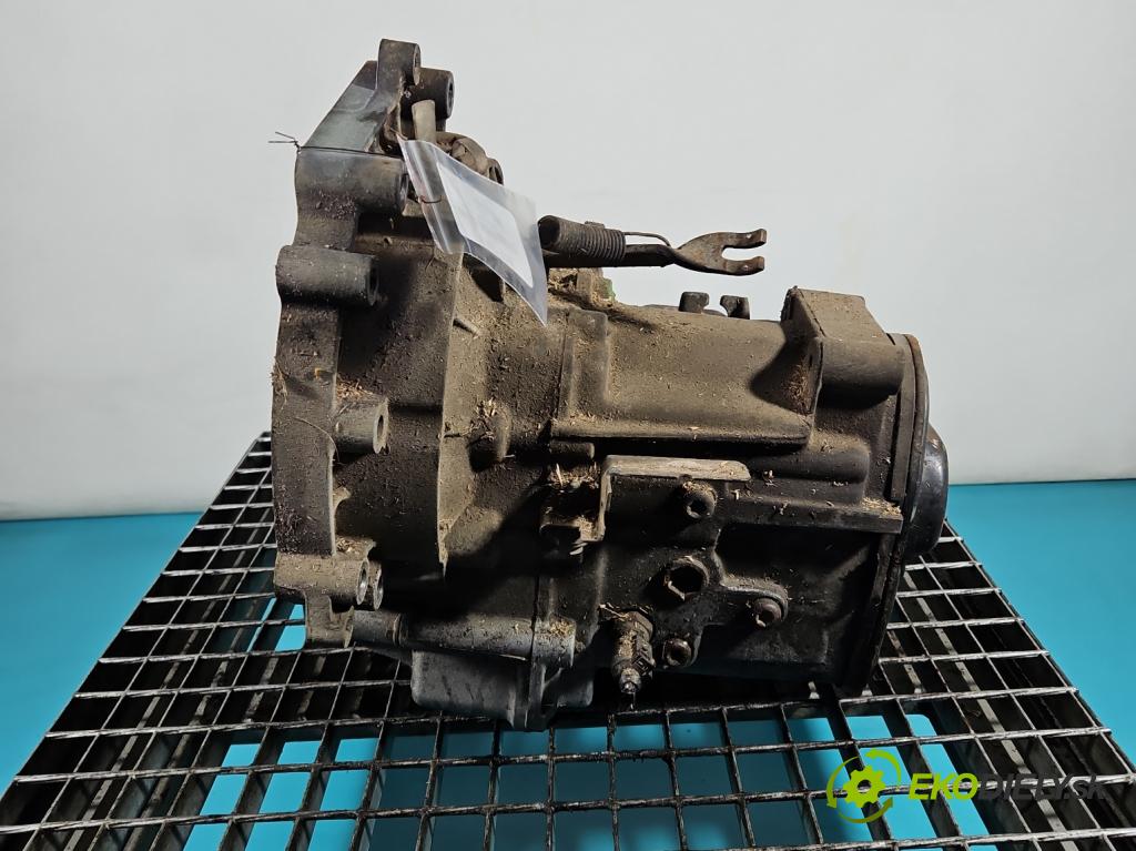 Seat Ibiza II 6K 1993-2002 1.4 mpi 60 HP manual 44 kW 1390 cm3 3- prevodovka stupeň,rýchlosť manual DXK