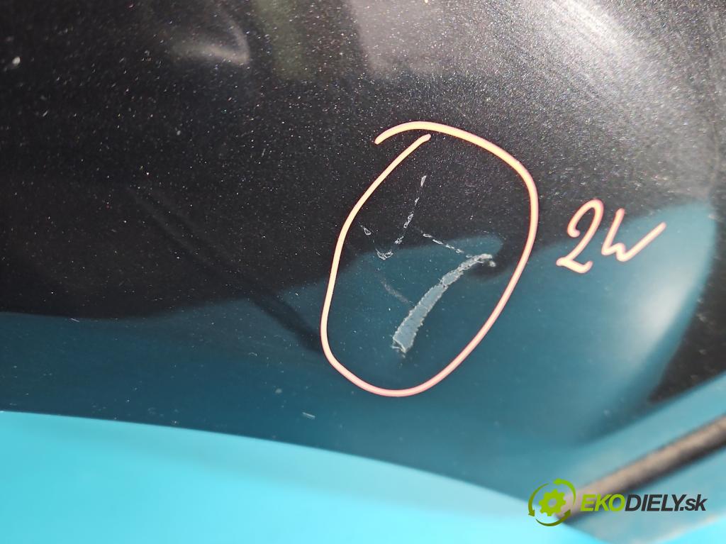 Audi Q7 2005-2015 4.2 TDI 326KM automatic 240 kW 4134 cm3 5- blatnik přední levý  (Levý přední blatník)