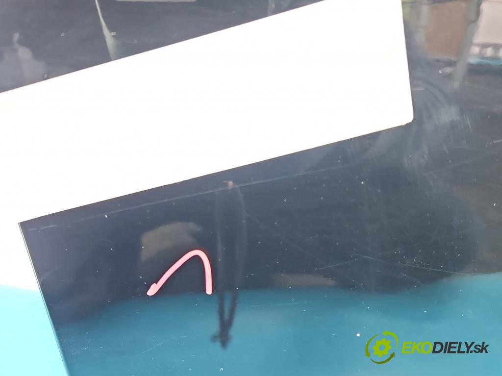 Bmw 3 F30 2011-2018 2.0d 184 hp manual 135 kW 1995 cm3 5- dveře přední pravé  (Klika dveří ostatní)