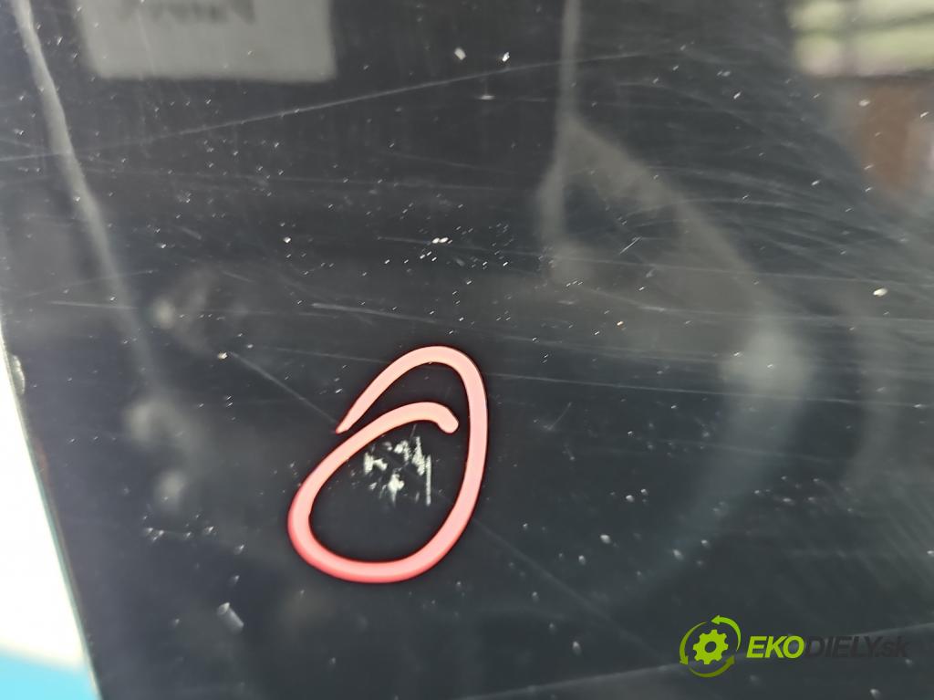 Bmw 3 F30 2011-2018 2.0d 184 hp manual 135 kW 1995 cm3 5- dveře přední pravé  (Klika dveří ostatní)