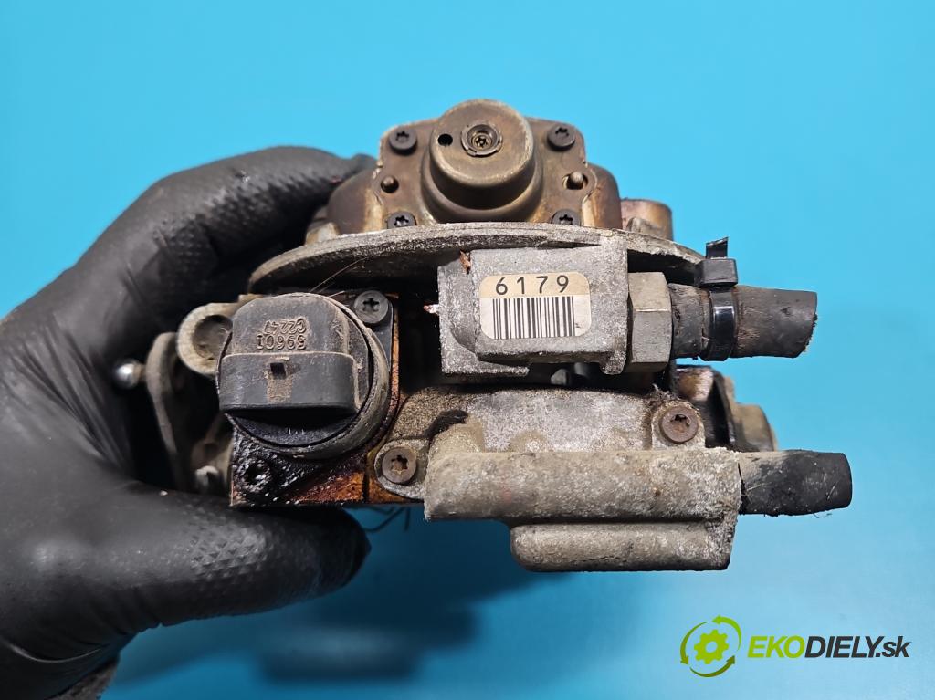 Opel Corsa B 1993-1999 1.4 60 HP manual 44 kW 1389 cm3 5- vstrekovač 09888 (Karburátor)