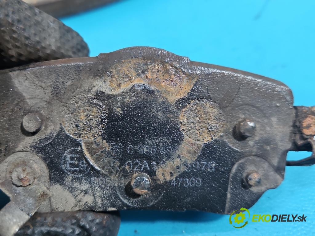 Renault Kadjar 2015-2022 1.2 131 hp manual 96 kW 1197 cm3 5- Štíty: posilovač zadní