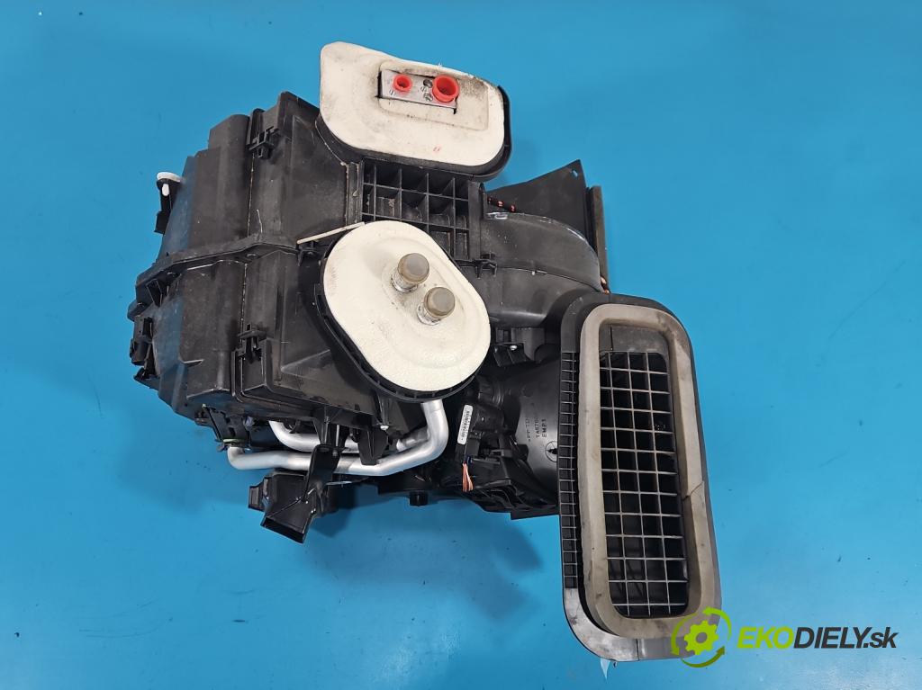 Renault Kadjar 2015-2022 1.2 131 hp manual 96 kW 1197 cm3 5- radiátor 272707975R (Radiátor topení)