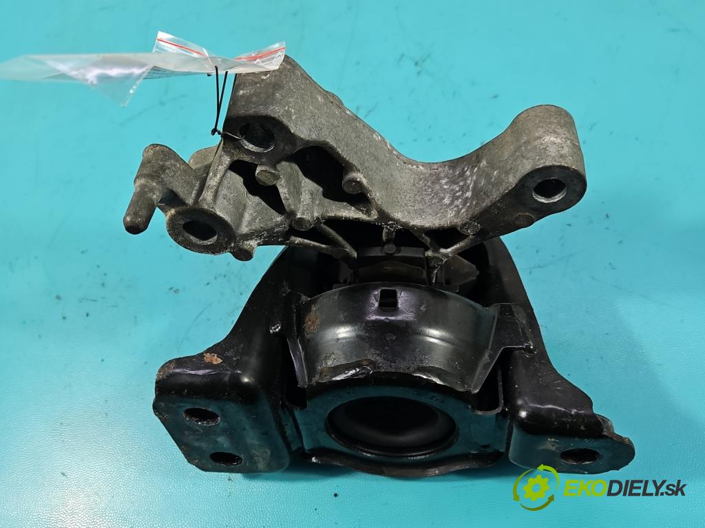 Renault Kadjar 2015-2022 1.2 131 HP manual 96 kW 1197 cm3 5- airbag motora 112846249R (Držiak motora)