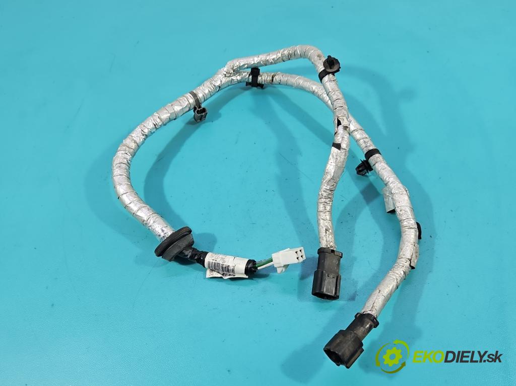 Renault Kadjar 2015-2022 1.2 131 HP manual 96 kW 1197 cm3 5- Zväzok: ostatné 241101400R